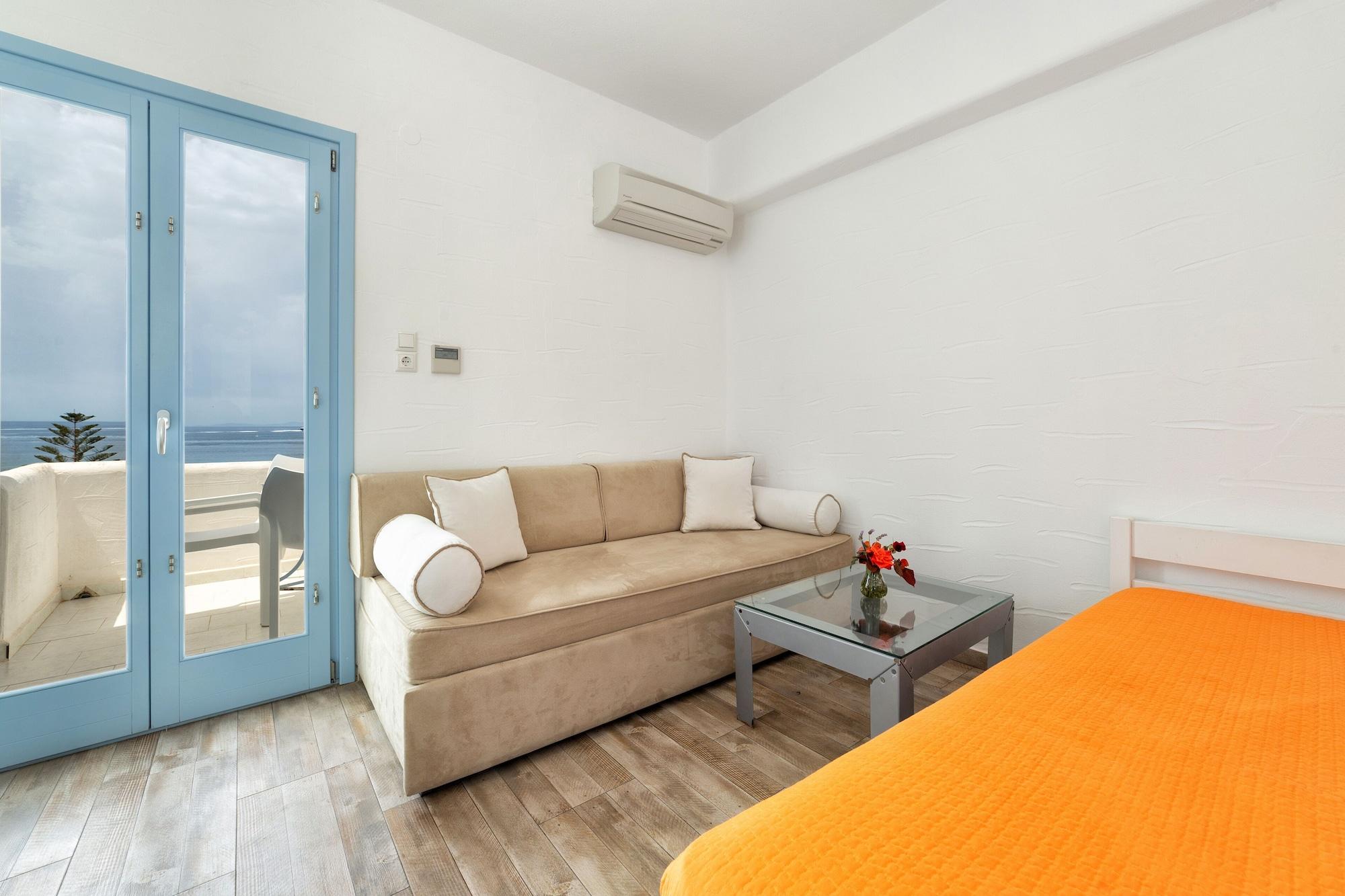 Stratos & 3* Parikia (Paros)