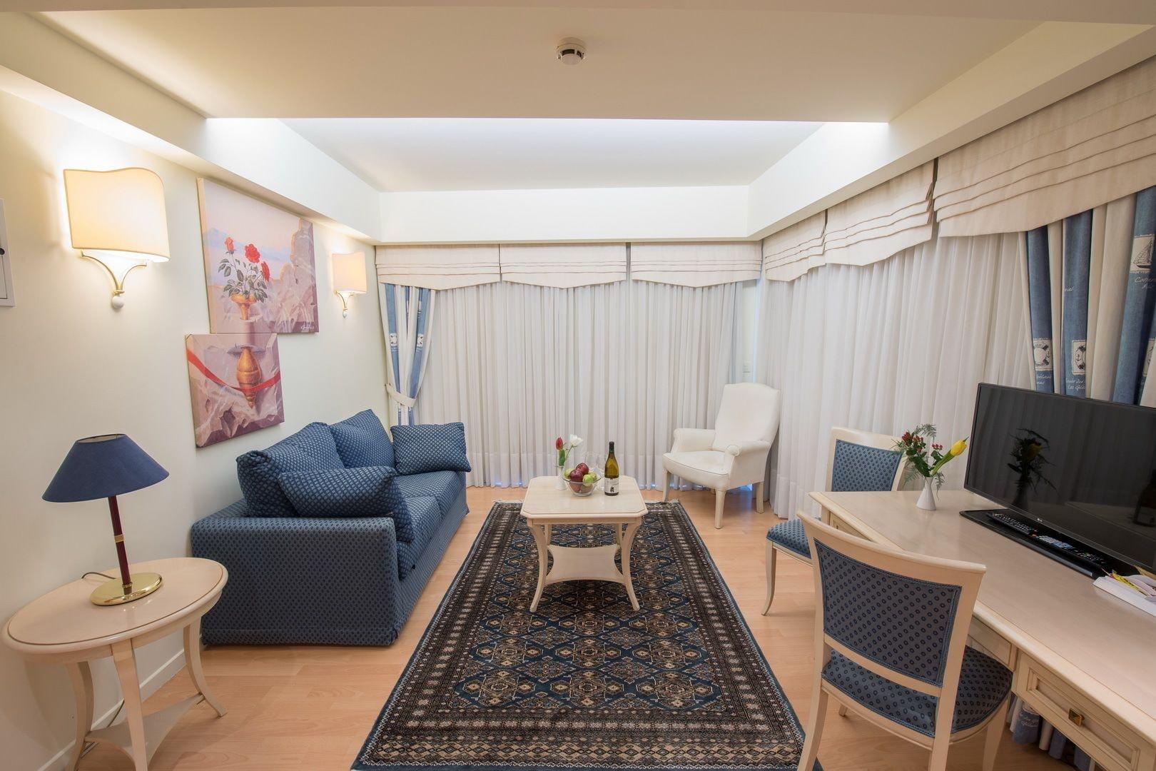 Poseidon Palace 4*