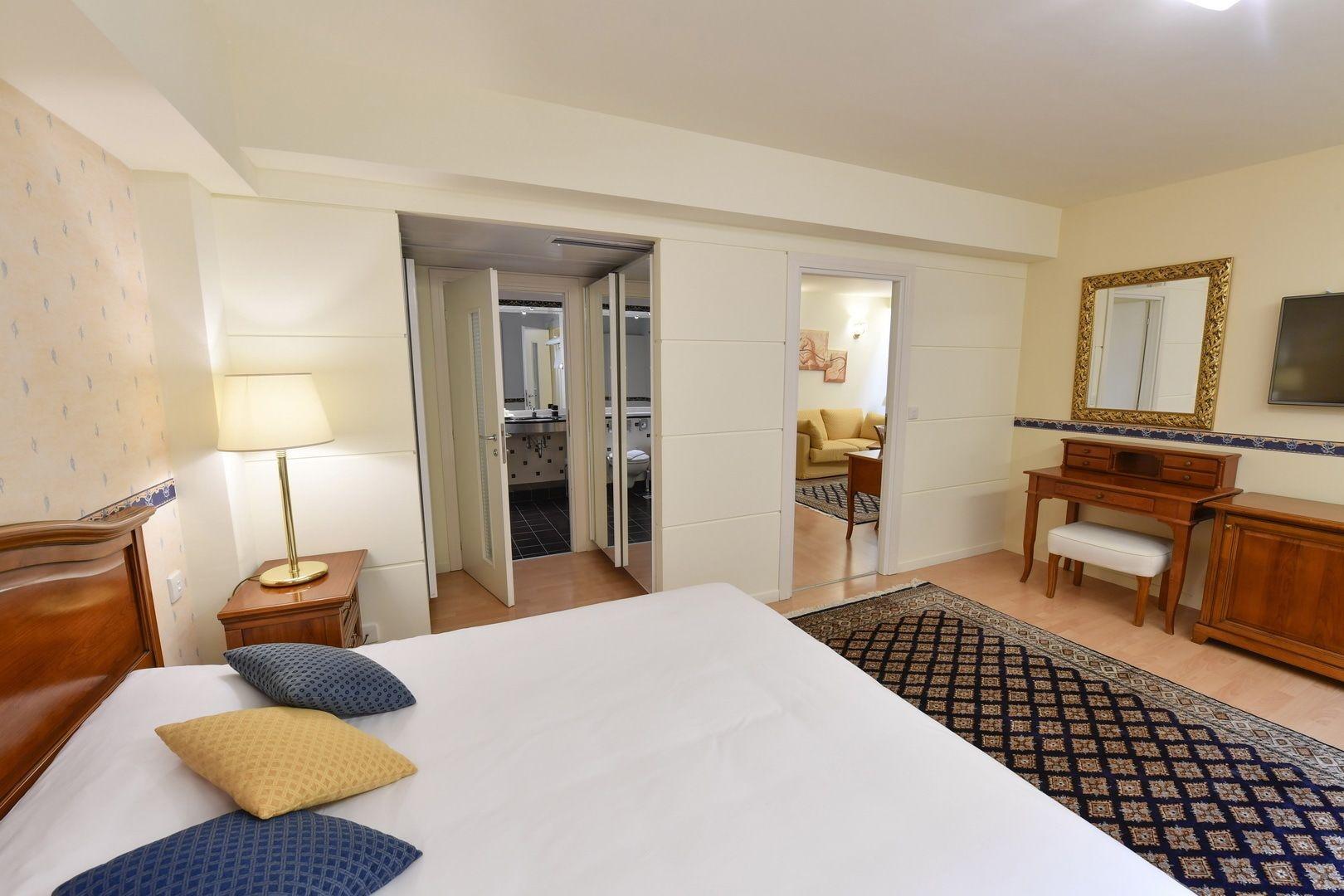Resort Poseidon Palace 4*