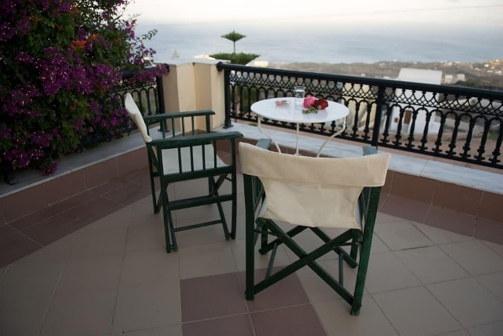 Aelia By Eltheon Apartment Imerovigli (Santorini)