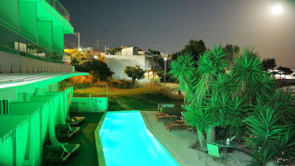 Porto Evia Boutique Hotel Hotel 4*