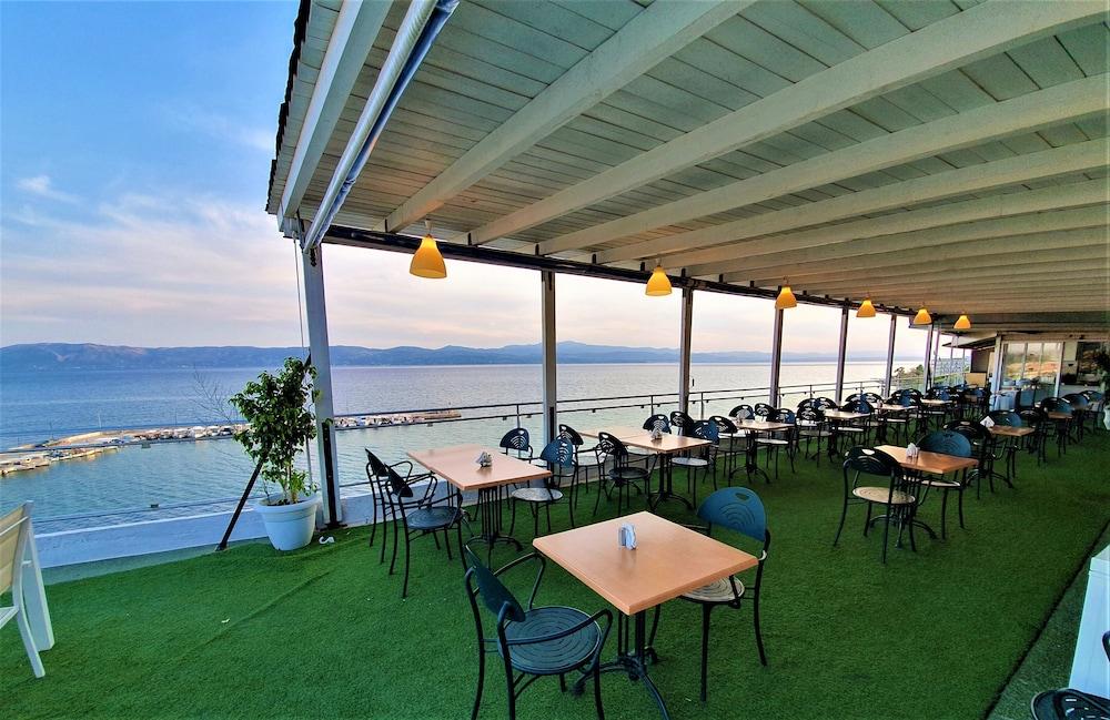 Porto Evia Boutique Hotel