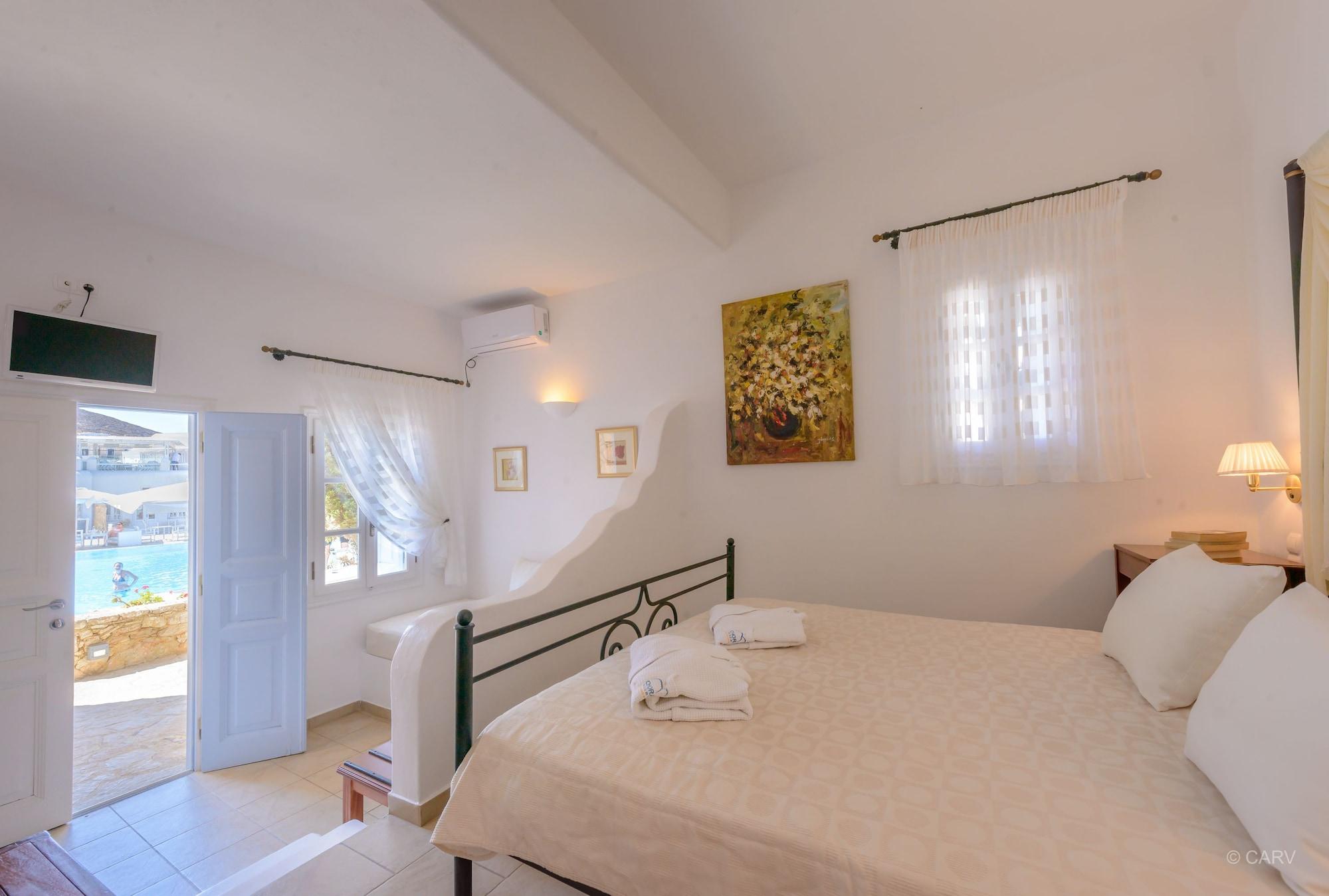 Chora & Hotel