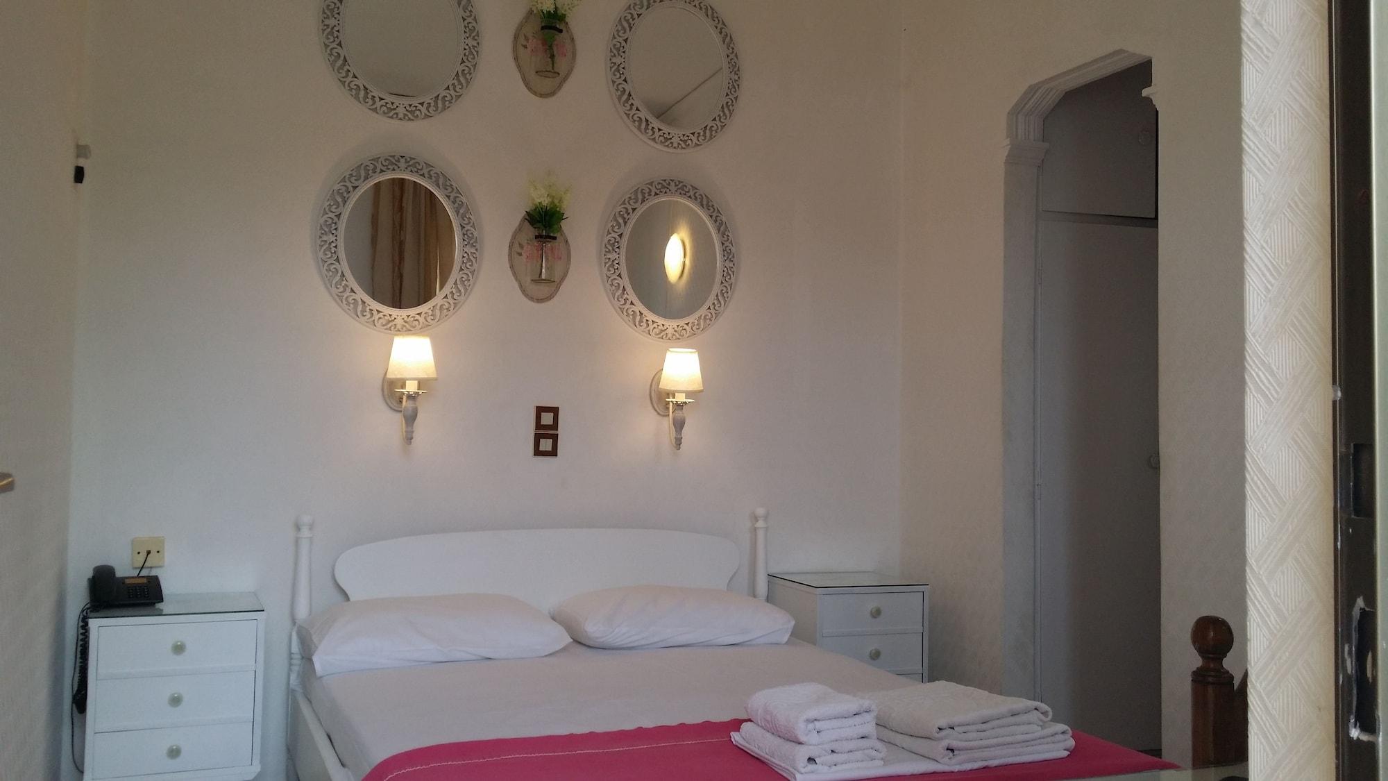 Rachel Hotel Agia Marina (Aegina)