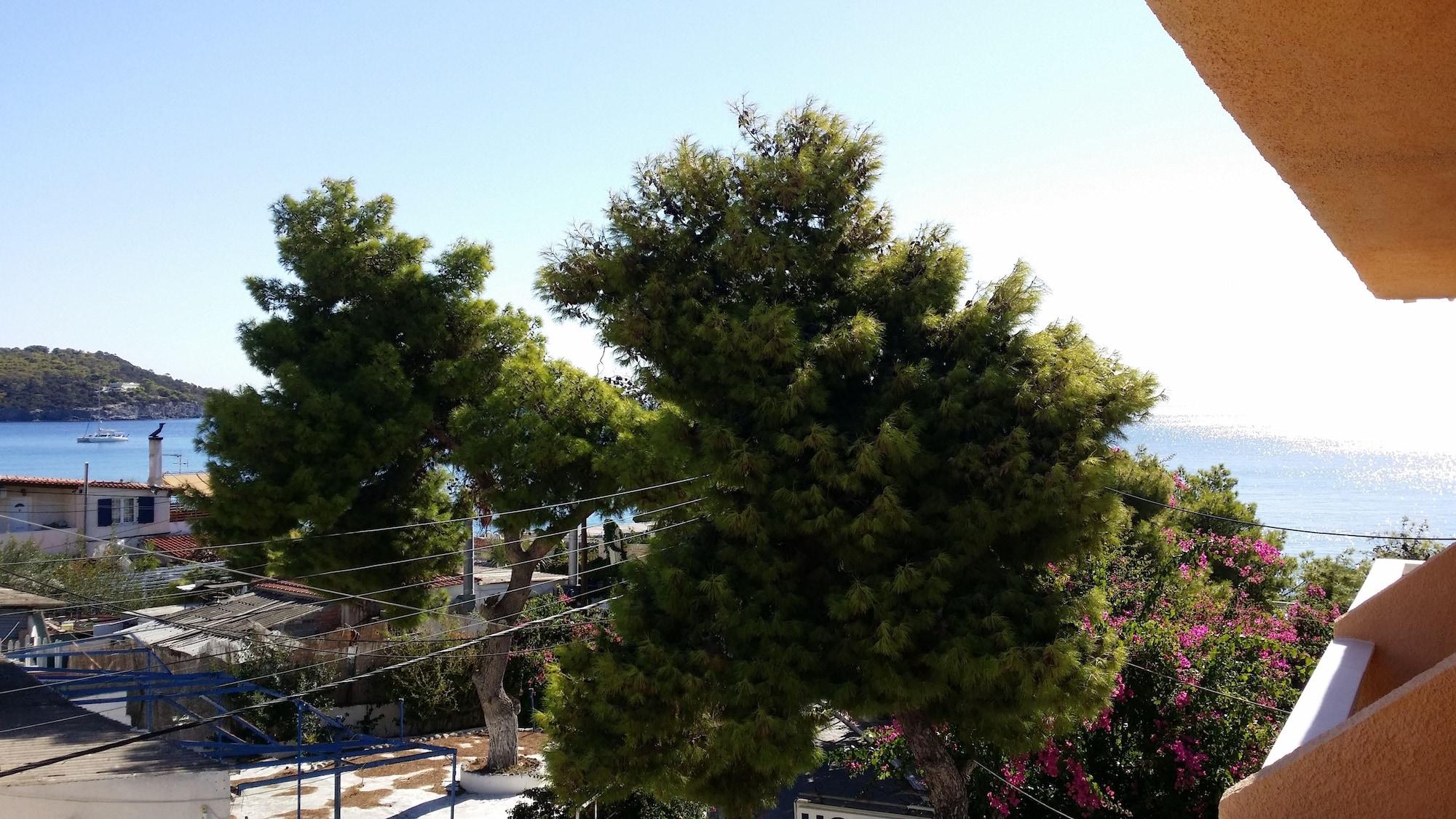 Rachel Hotel Agia Marina (Aegina)