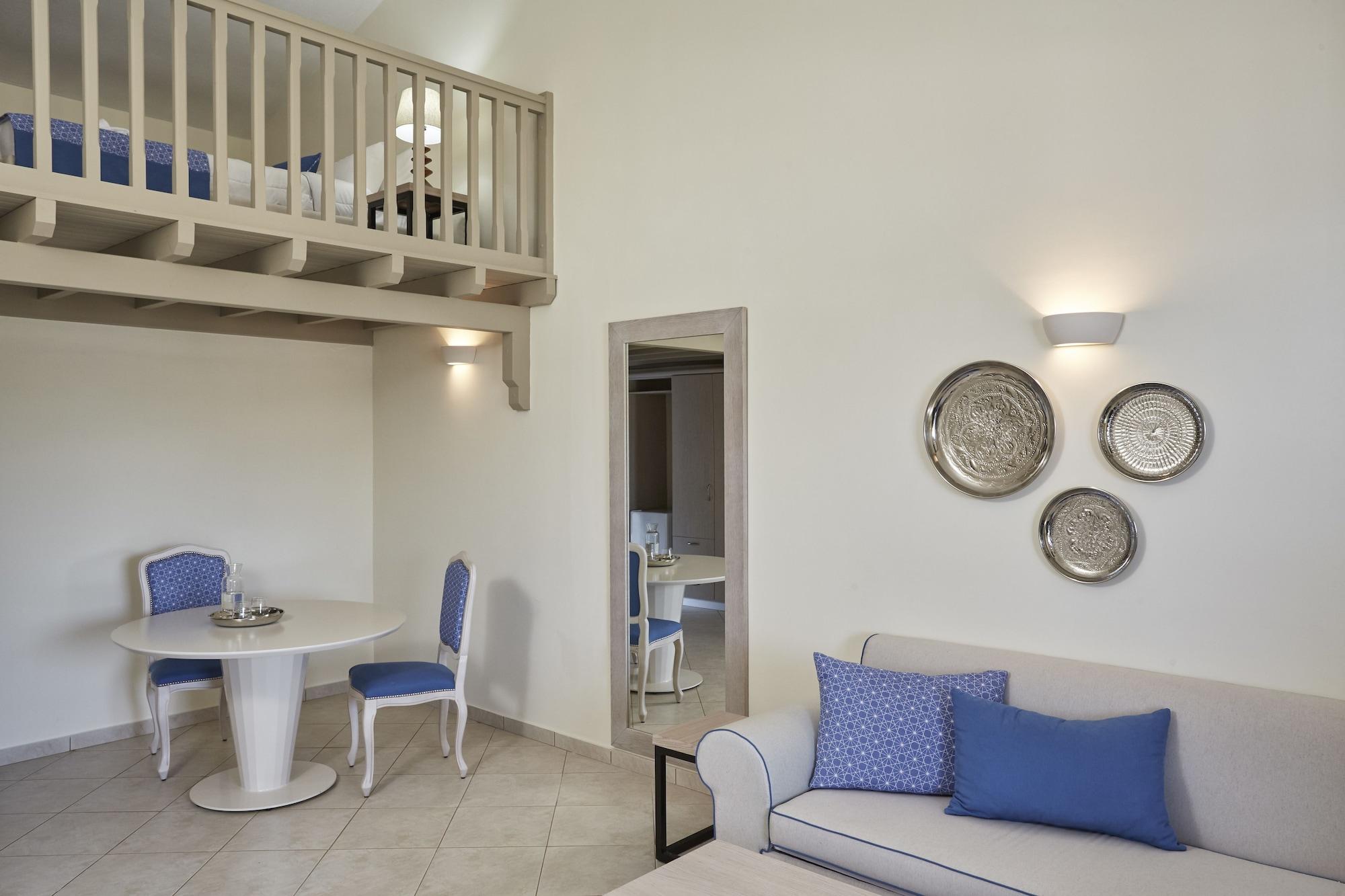 Aparthotel Living 3*