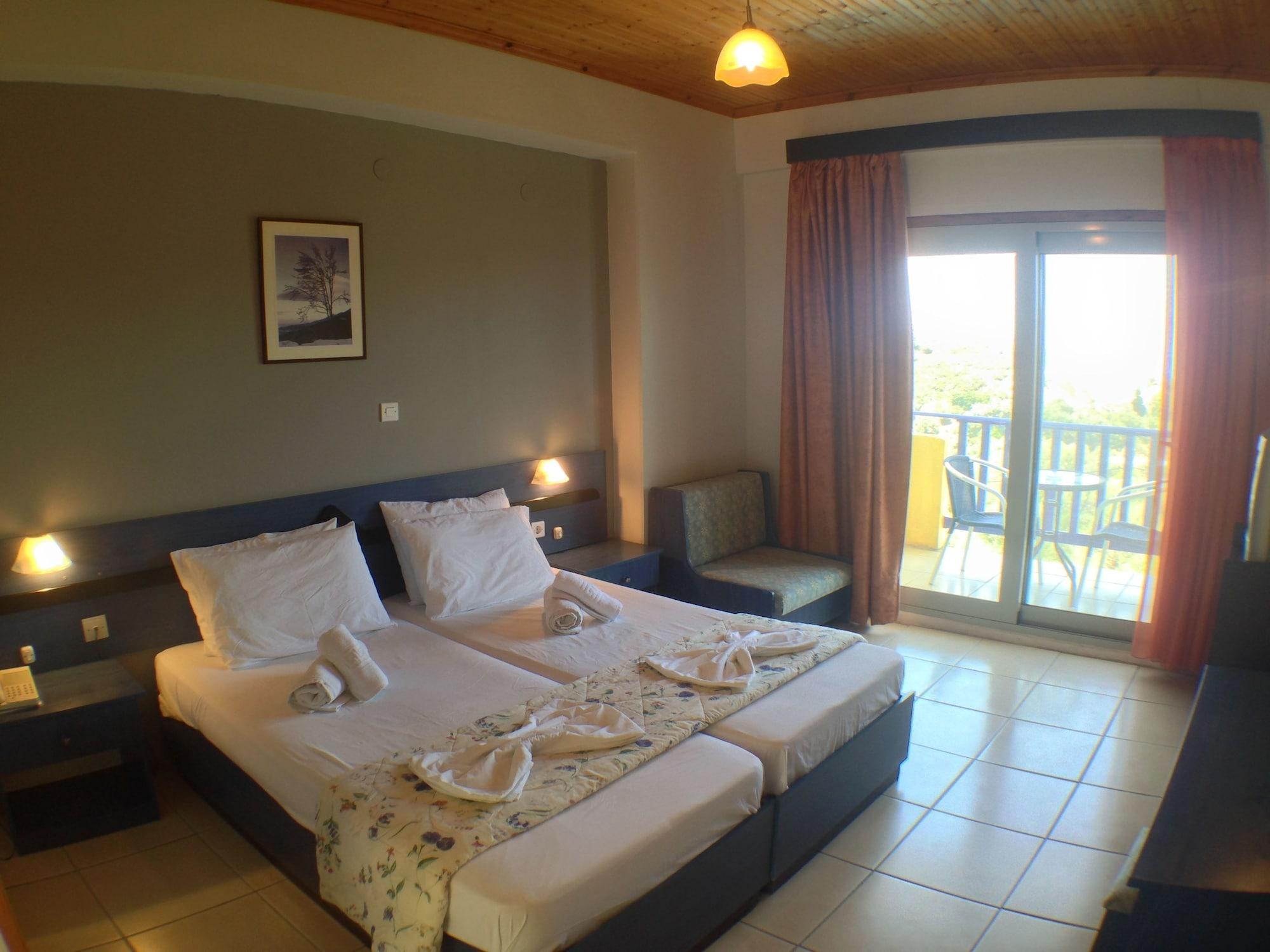Politia Hotel 3*