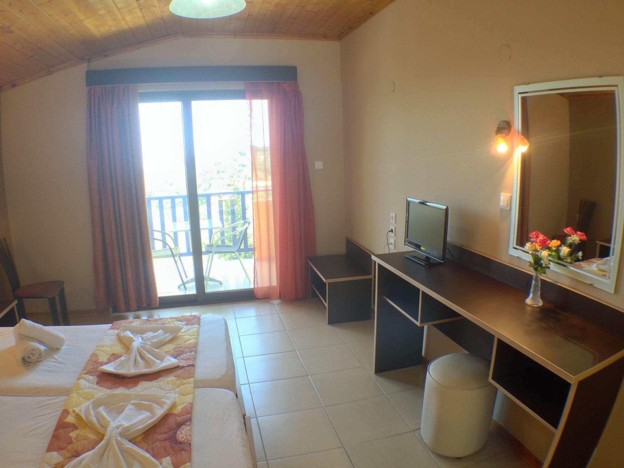 Politia 3* Agios Nikitas