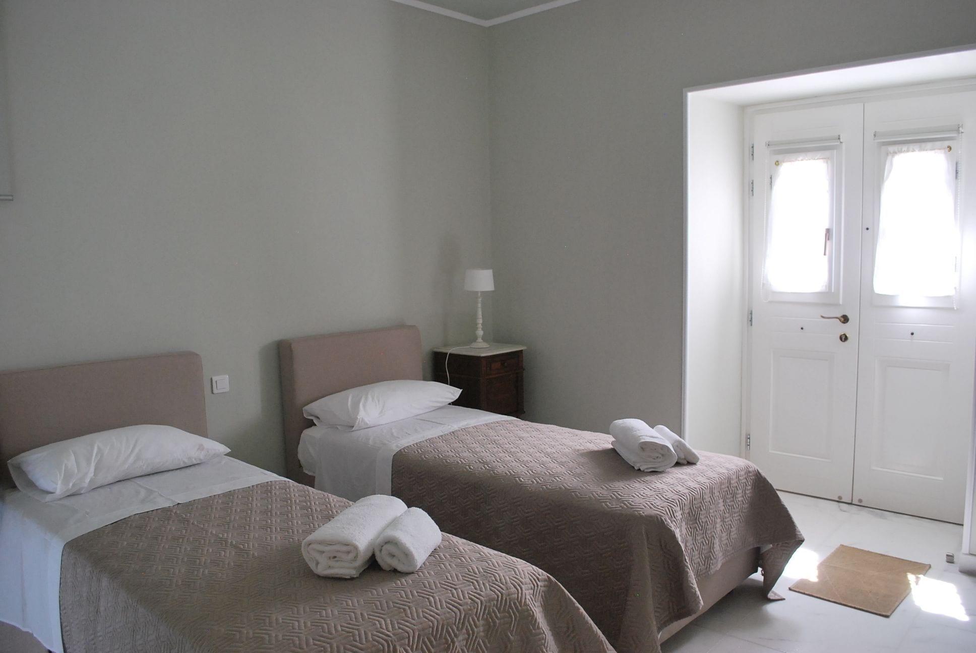 Hydras Chromata Apartment