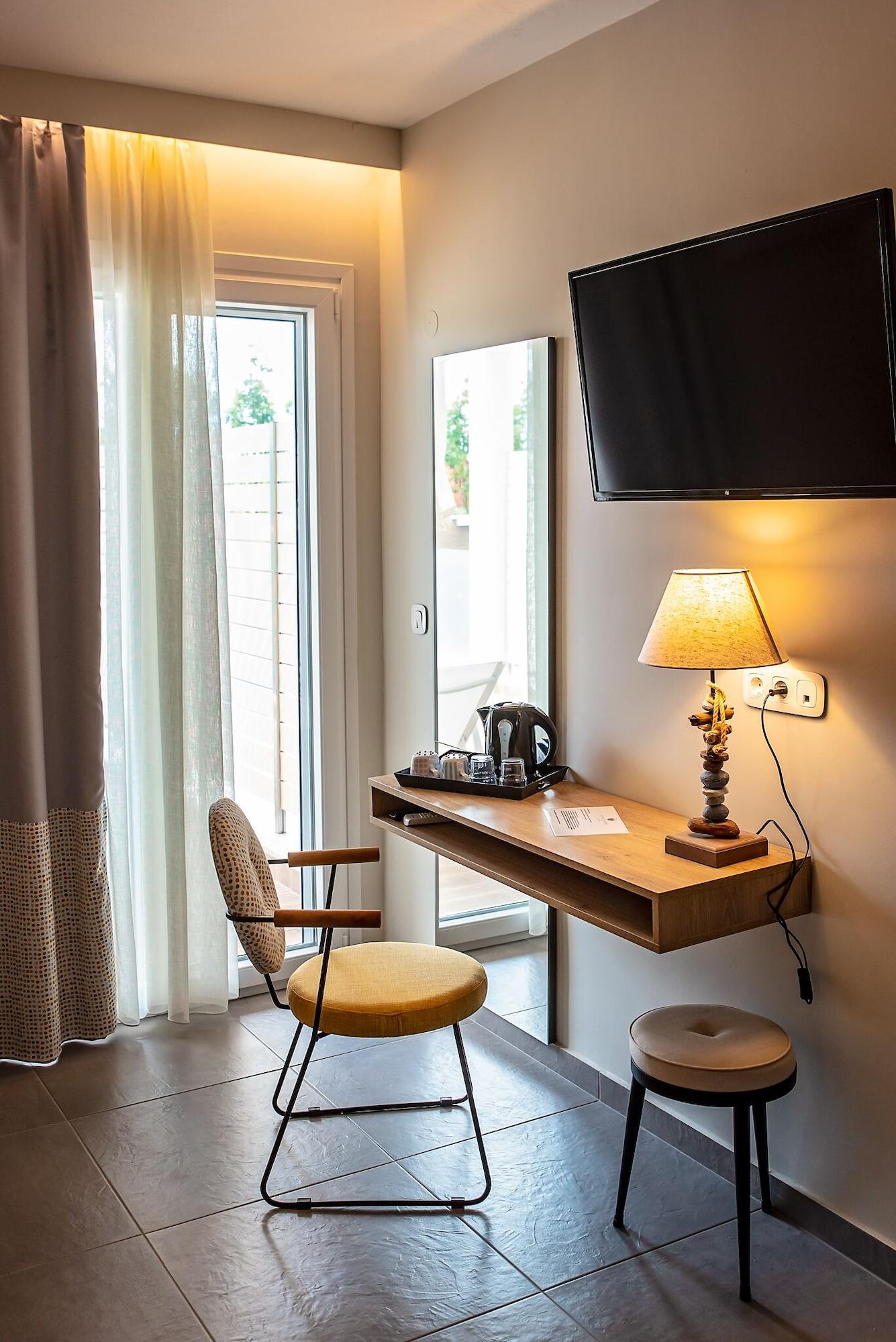 Mythic Summer Hotel