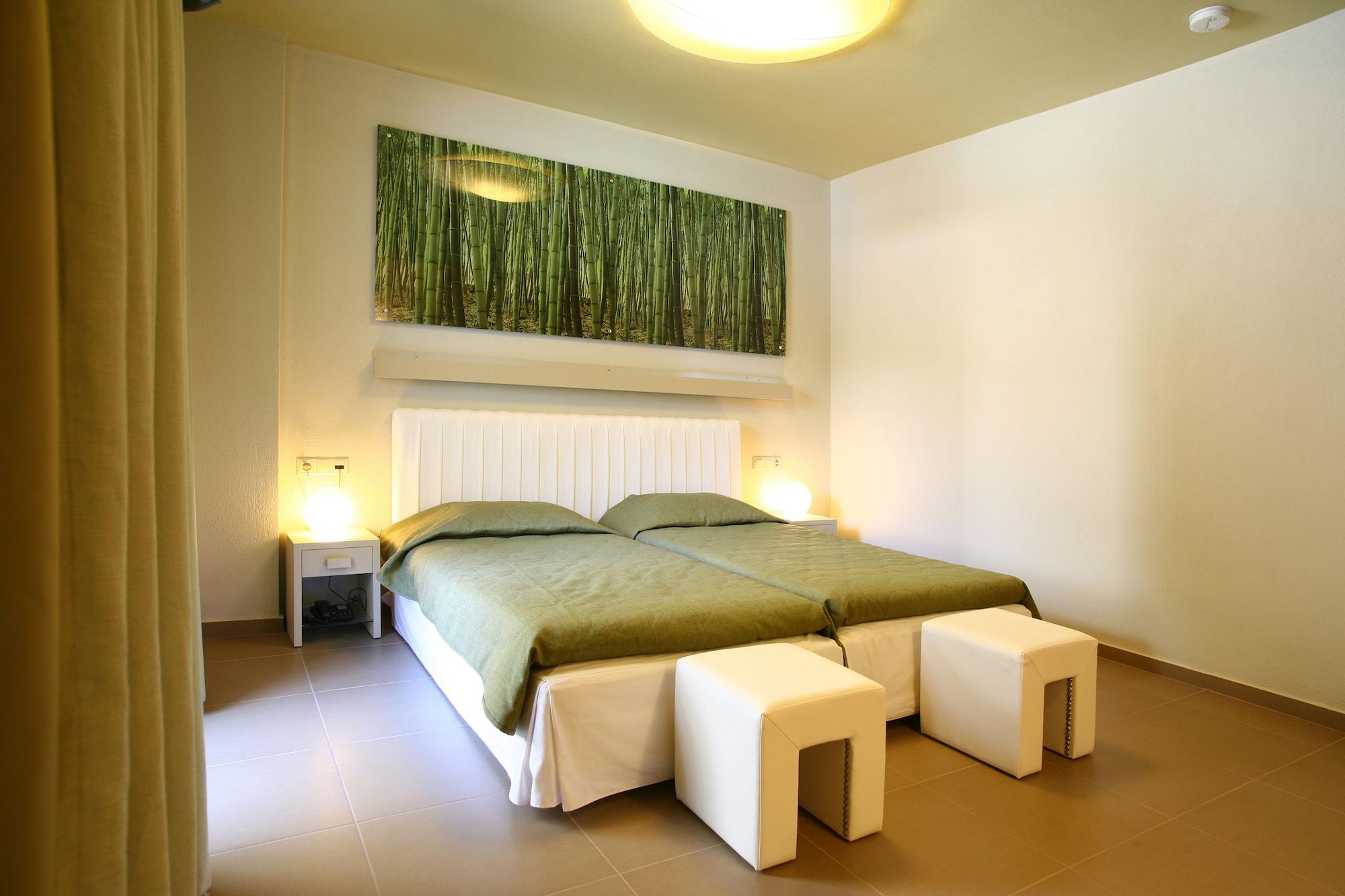 Hotel Bourtzi 4*