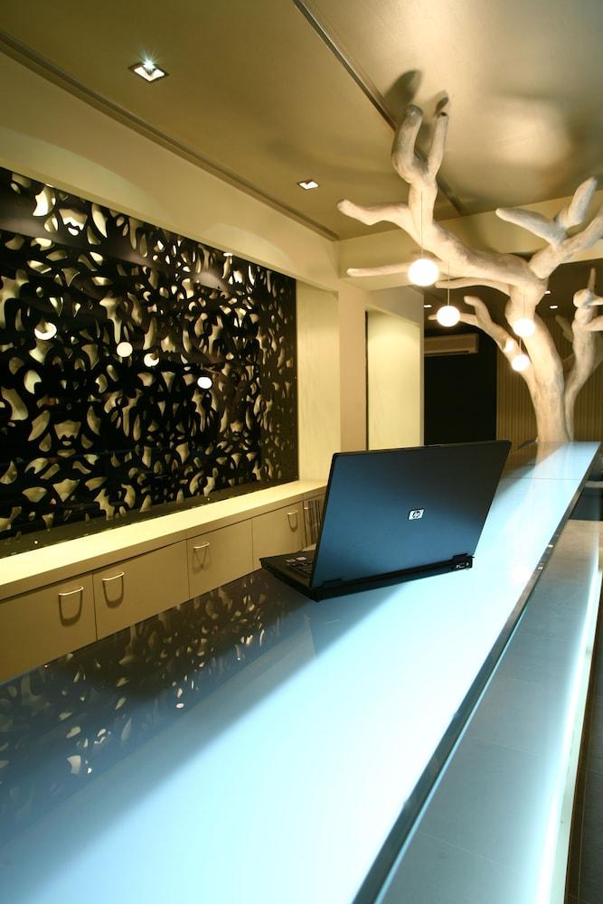 Hotel Bourtzi Skiathos Town