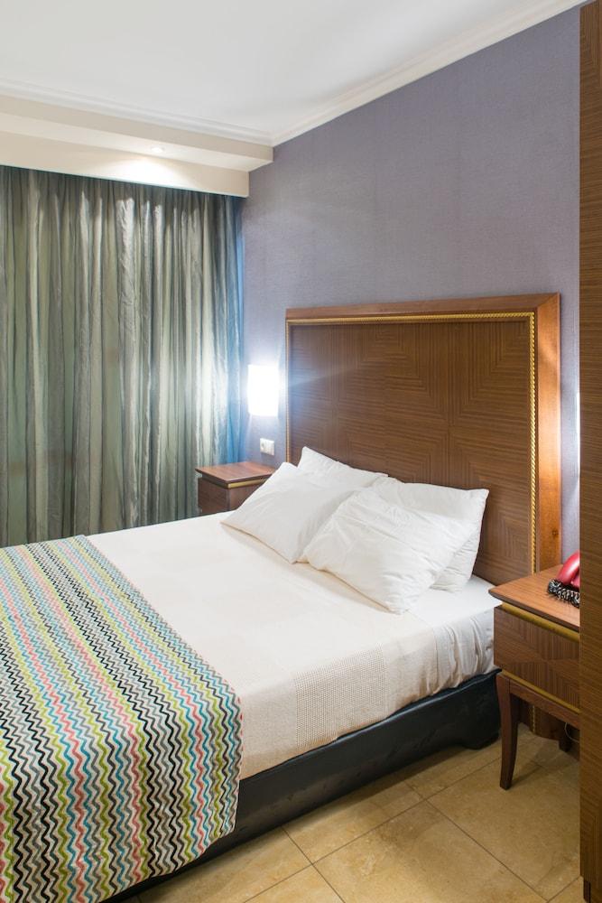 Mediterranean Hotel 4*