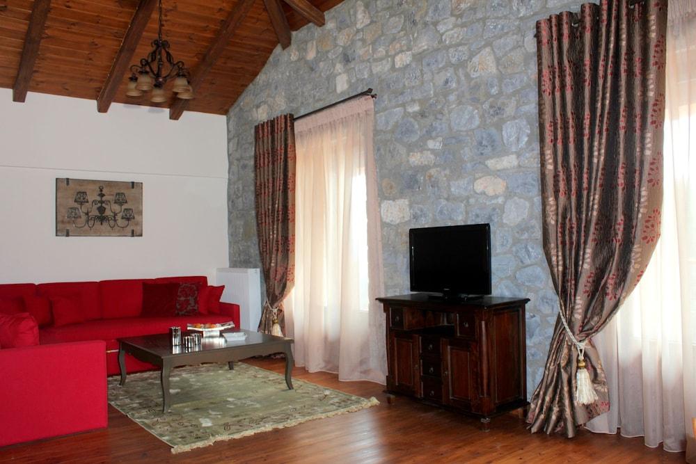 Nefeles Luxury Residences & Lounge Hotel