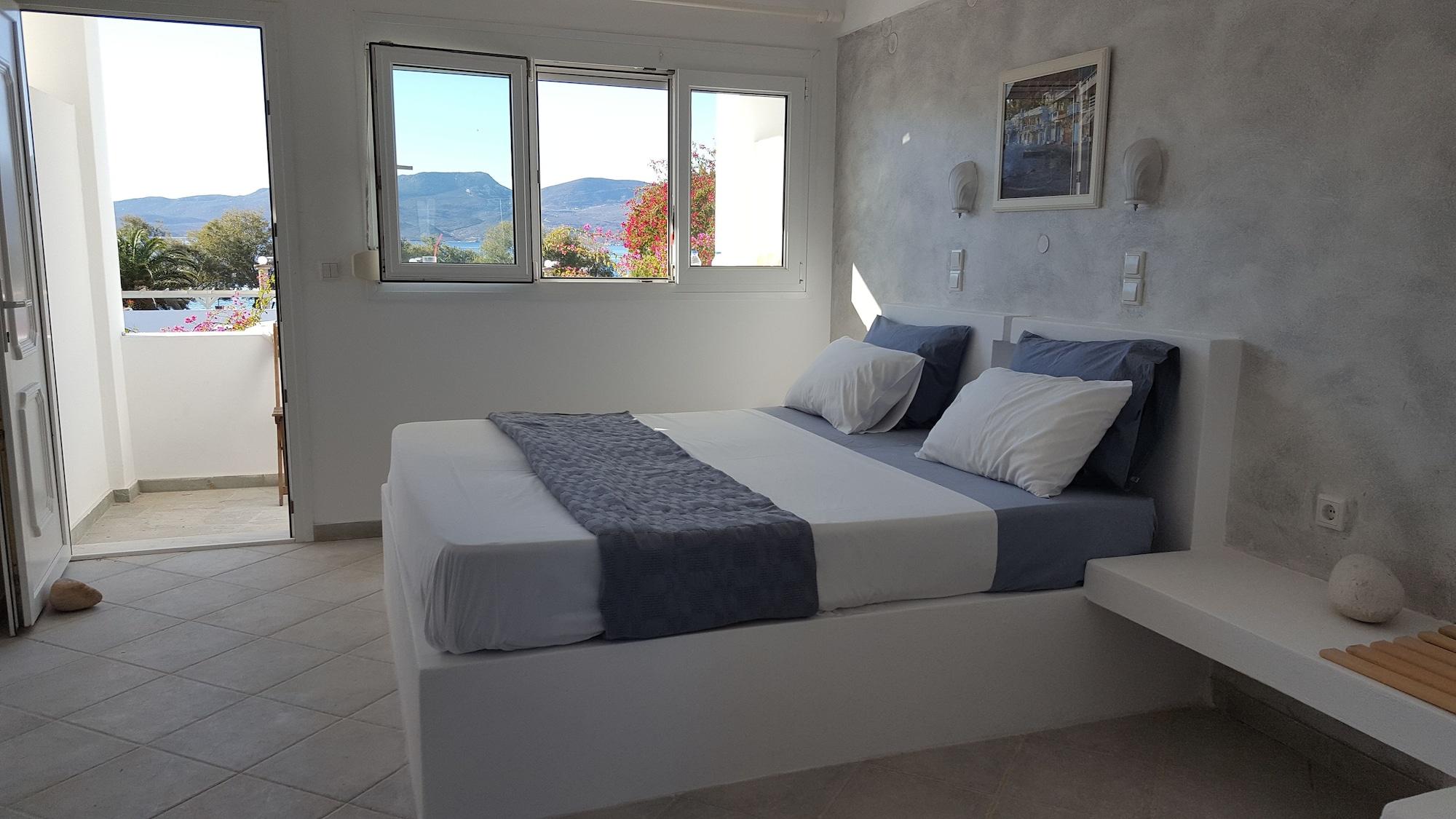 Lagada Hotel Adamantas (Milos)