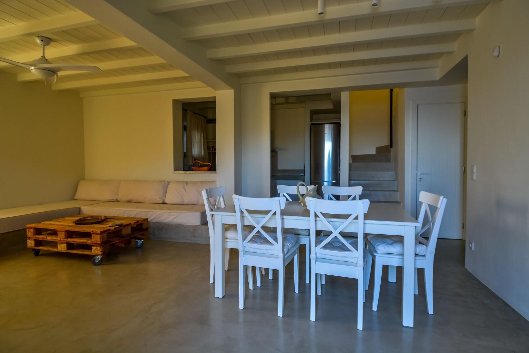 Villa Andros Tessera