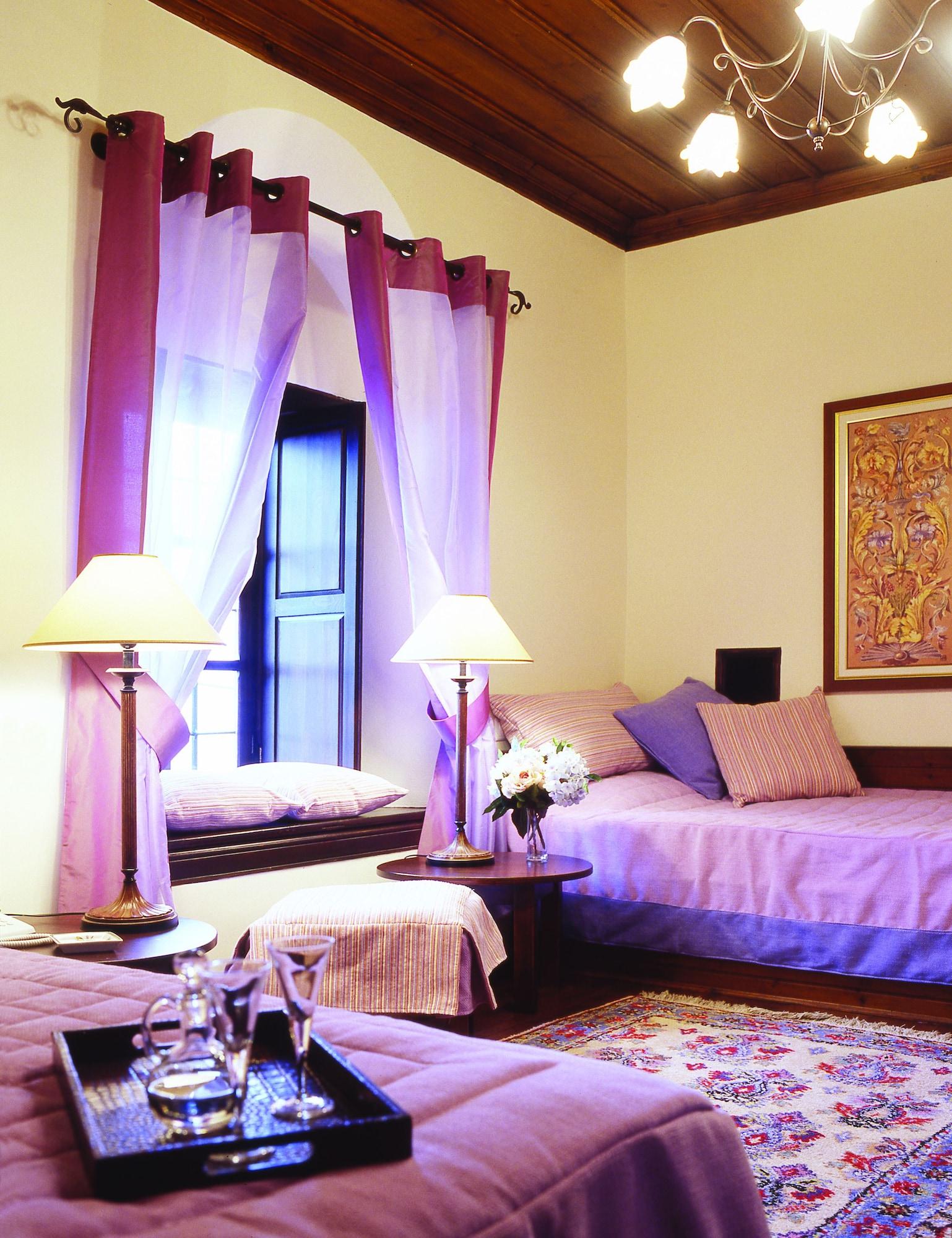 Guest house Santikos Mansion, Santikos Collection 4*