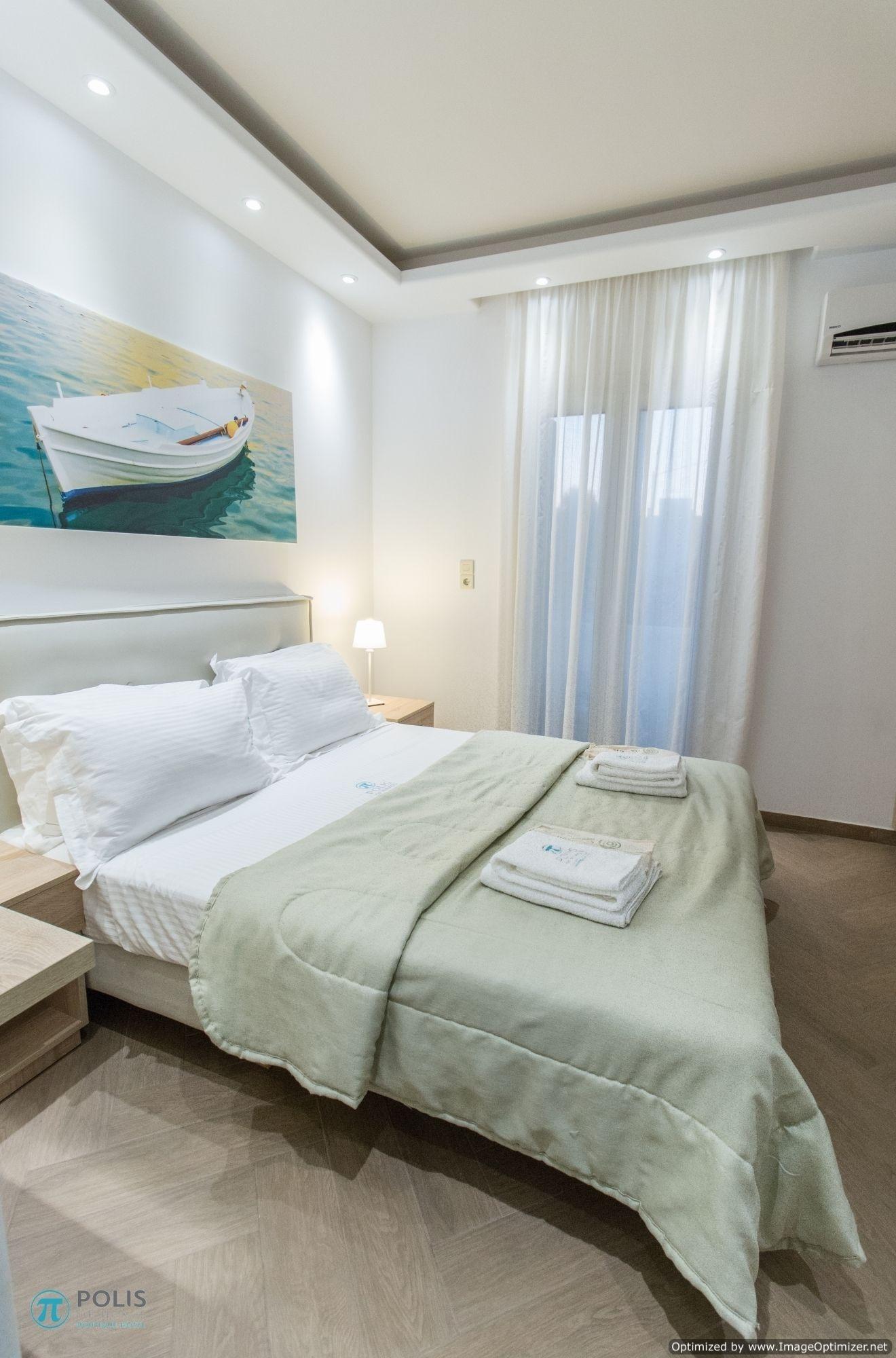 Polis Of Naxos Boutique