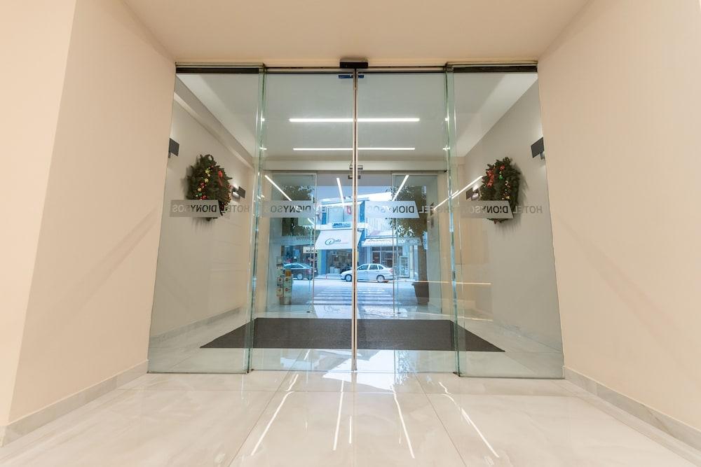 Hotel Dionisos Larissa