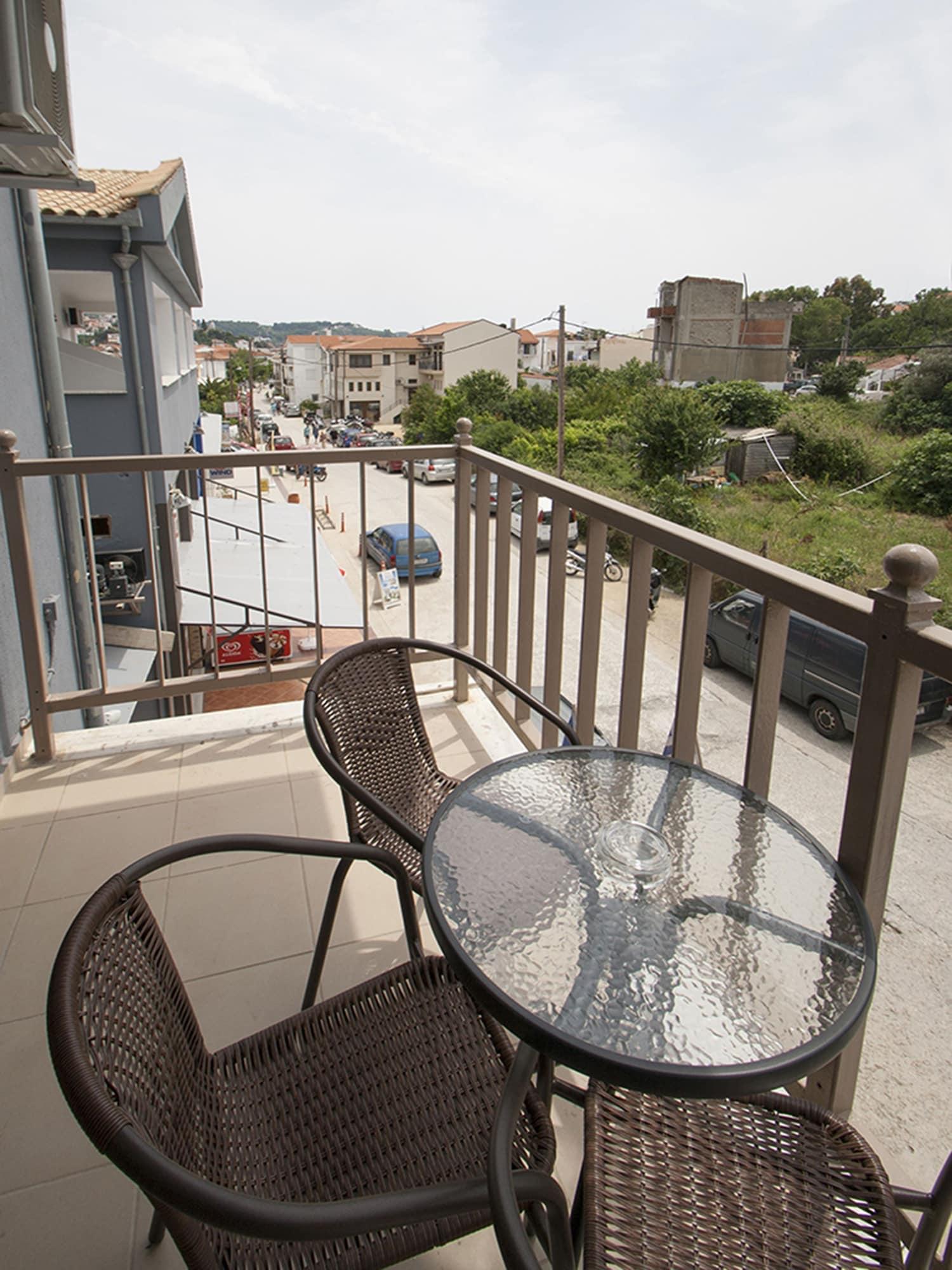 Apartment Pineapple Skiathos Town