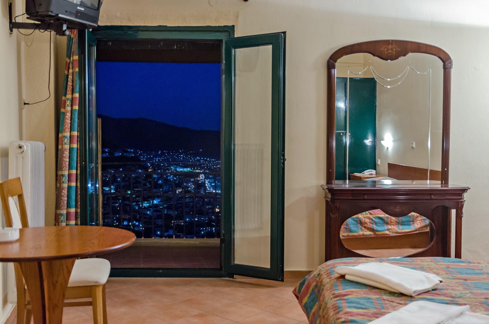 Lecadin Hotel 3*