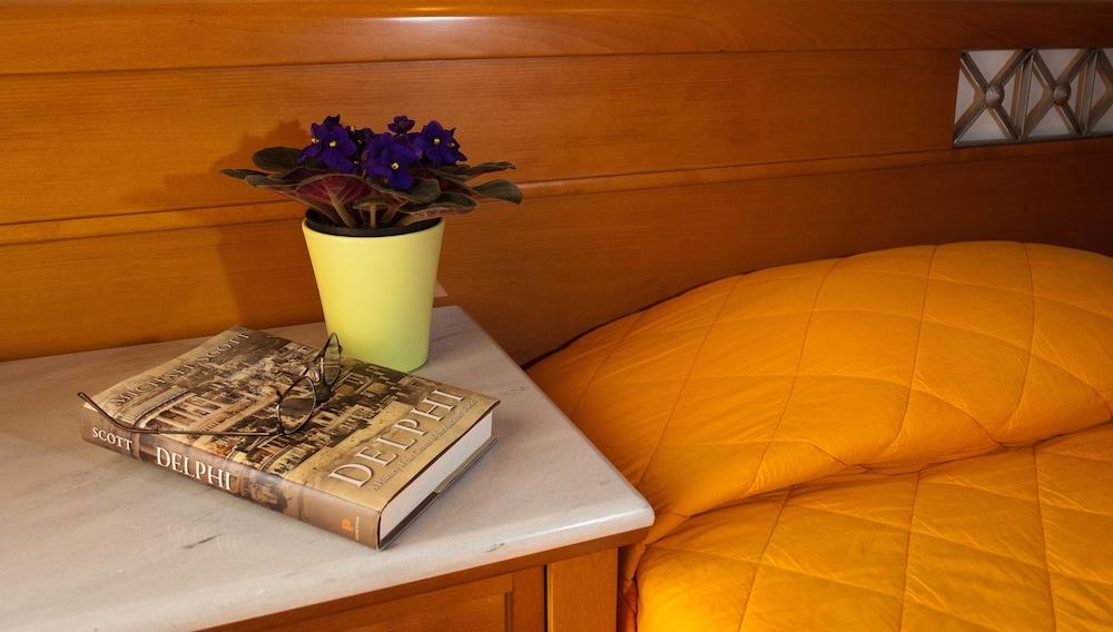 Acropole Hotel Delphi