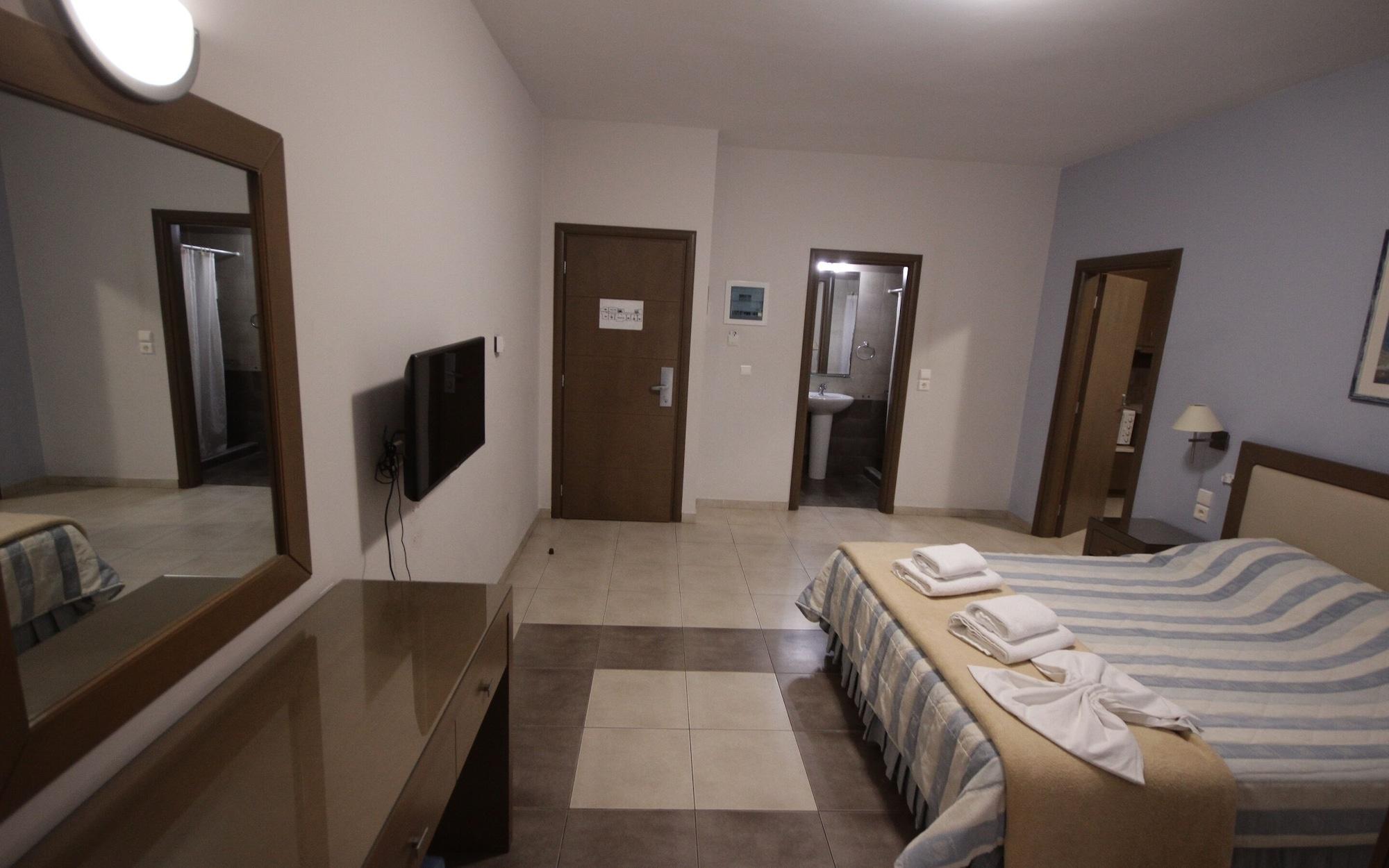 Aparthotel Philoxenia 3*