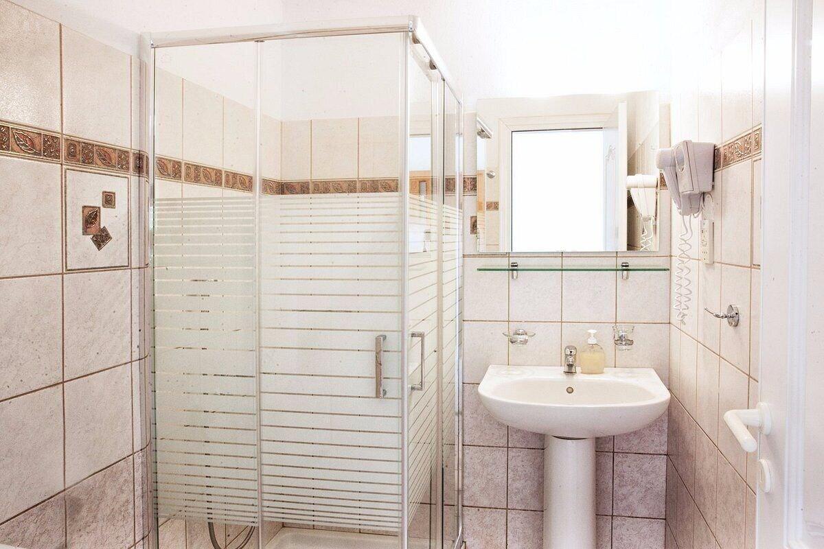 Fiorella Sea View Aparthotel 2*