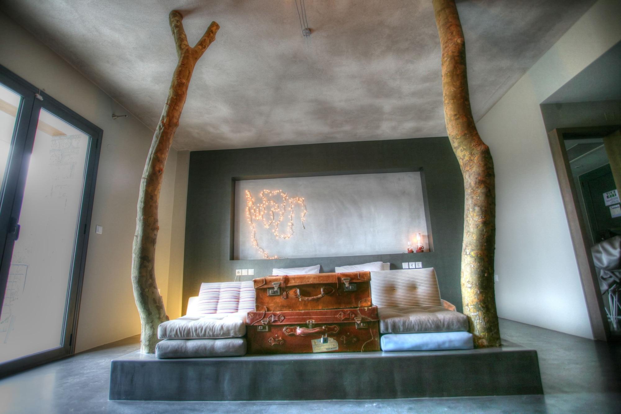 Oniropetra Boutique Karpenisi