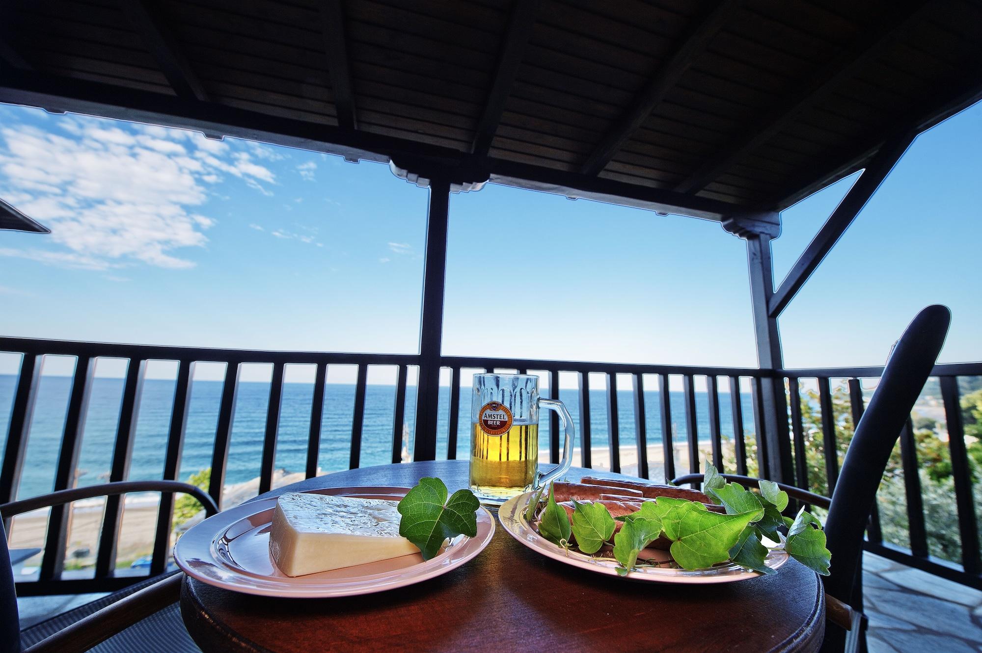 Flamingo Pelion Aparthotel 3*