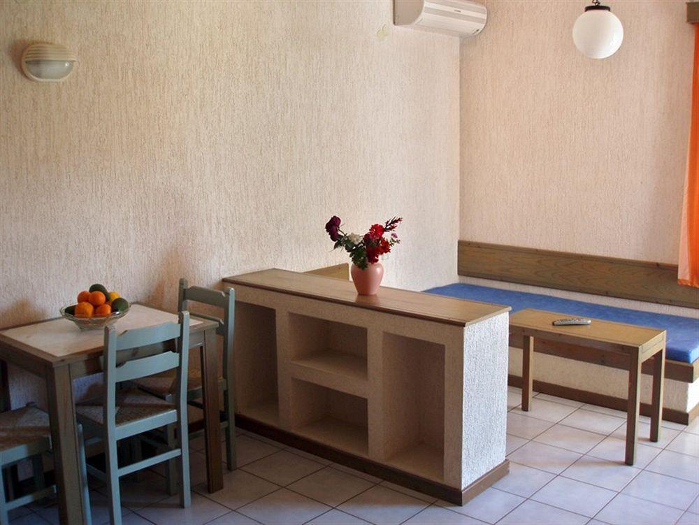 Aparthotel Lycasti Maisonettes Tavronitis (Crete)
