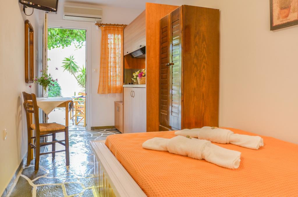 Apartment Papafragas *