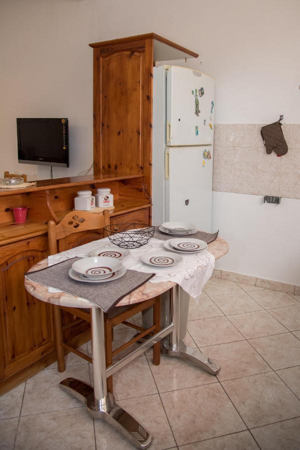 Sette Isole Countryside Athanion