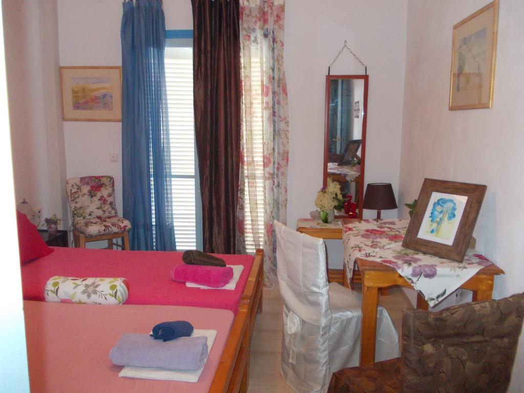 Aparthotel Kassimiotis *