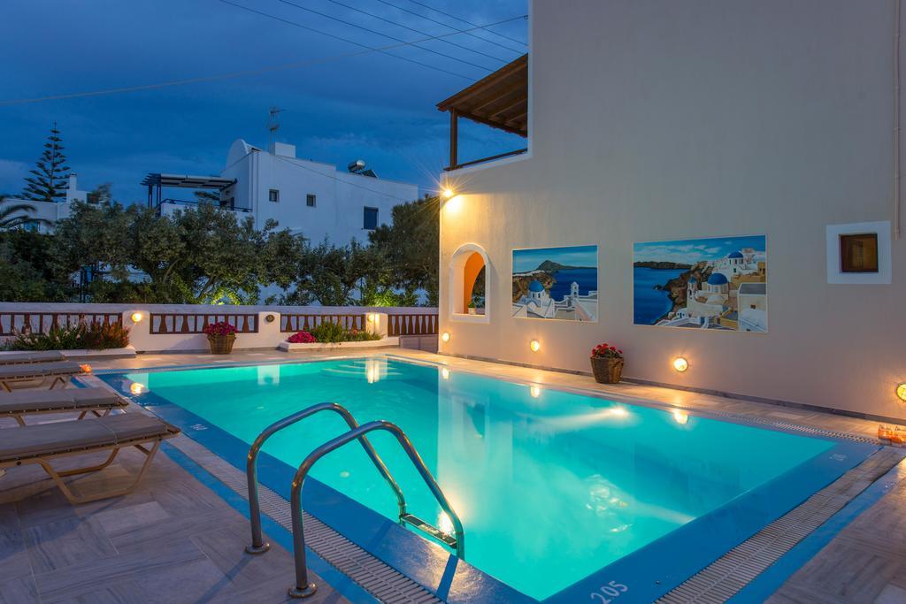 Voula Aparthotel