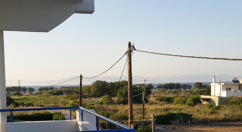 Aparthotel Pyrgos Hotel Apartments