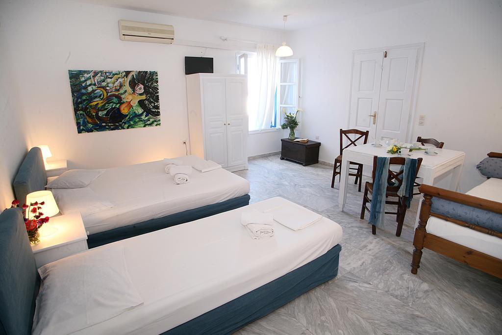 Voula & Aparthotel 4*