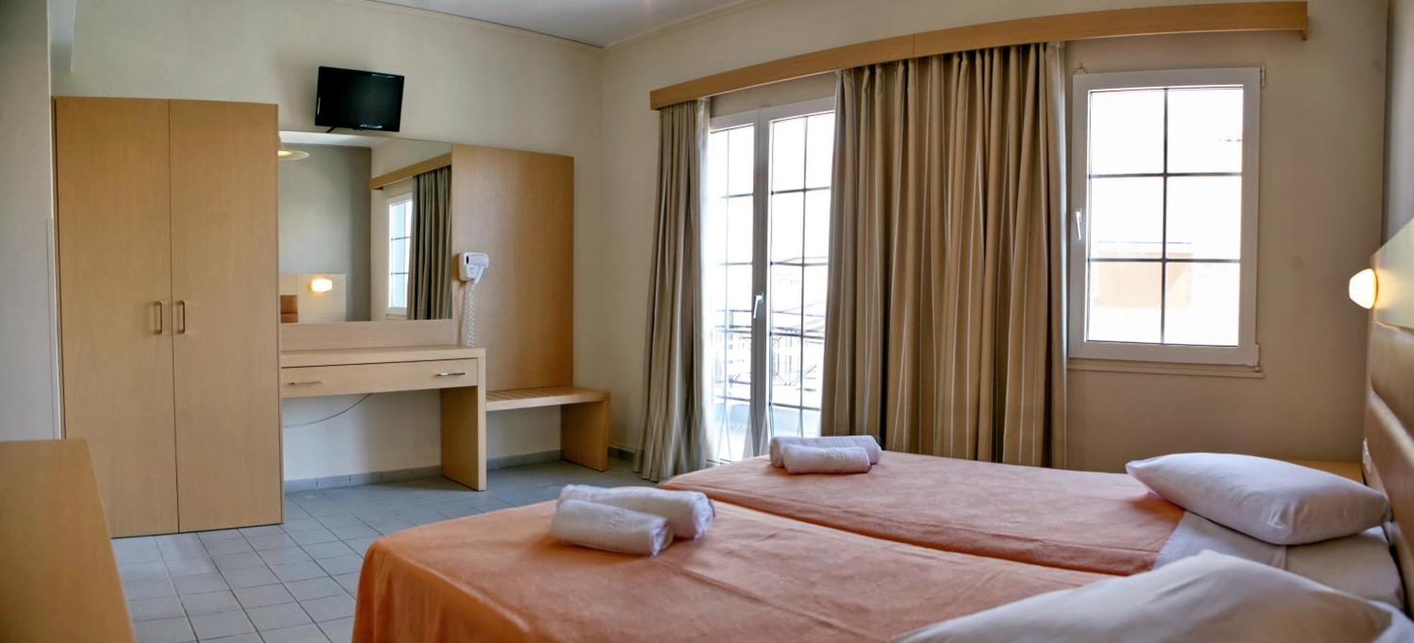 Aparthotel Princess Mitilini 2*