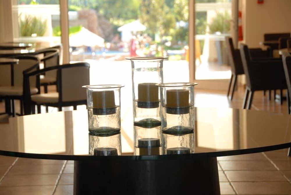 Hotel Bitzaro Grande & 3*