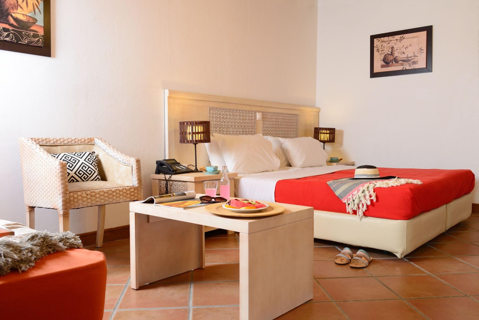 The Residences Varos