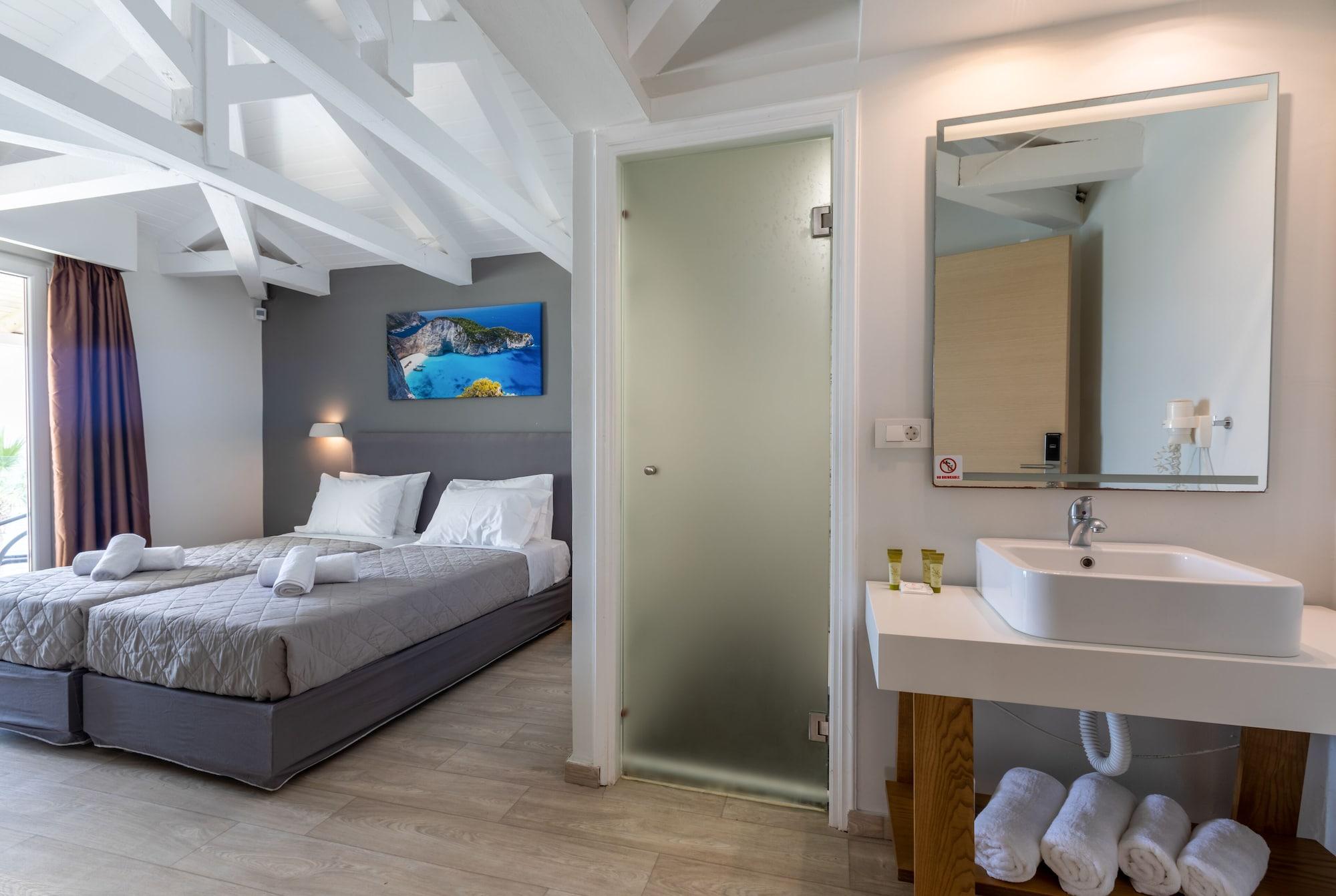 Hotel White Olive Premium Cameo