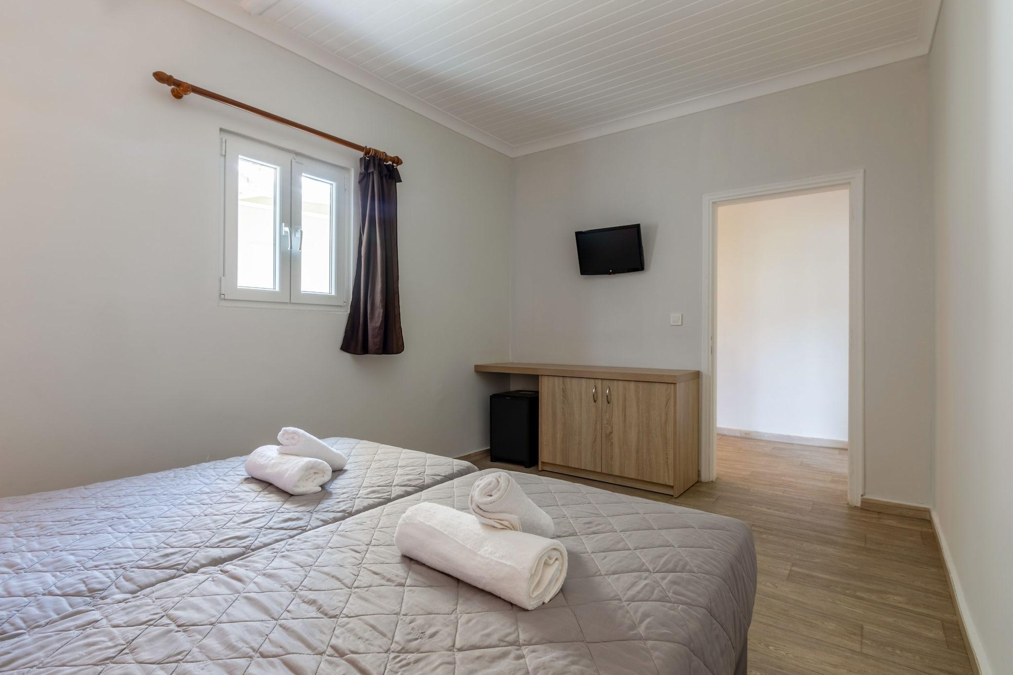 White Olive Premium Cameo 4* Laganas