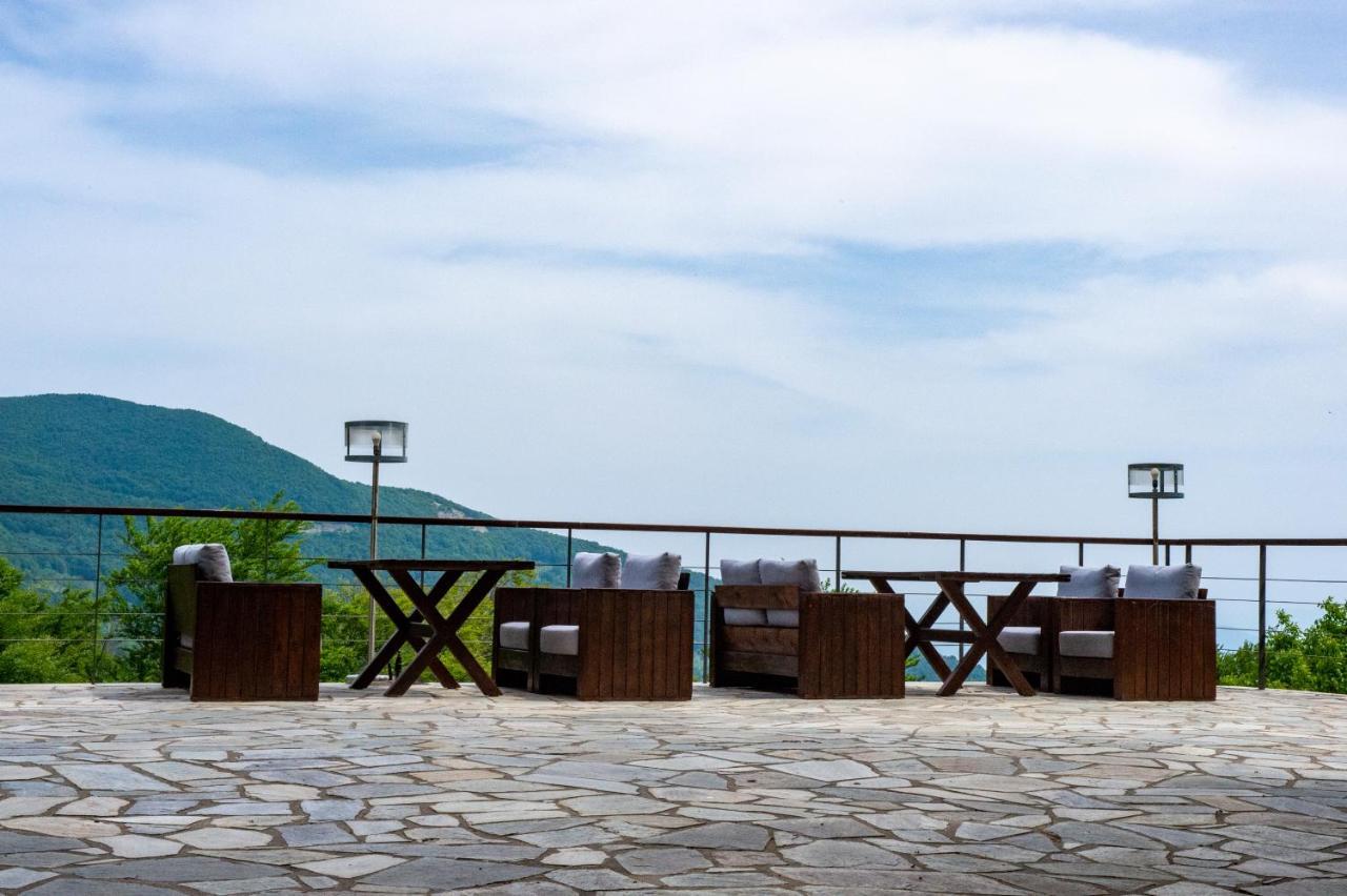 Manthos Mountain & Hotel 4*