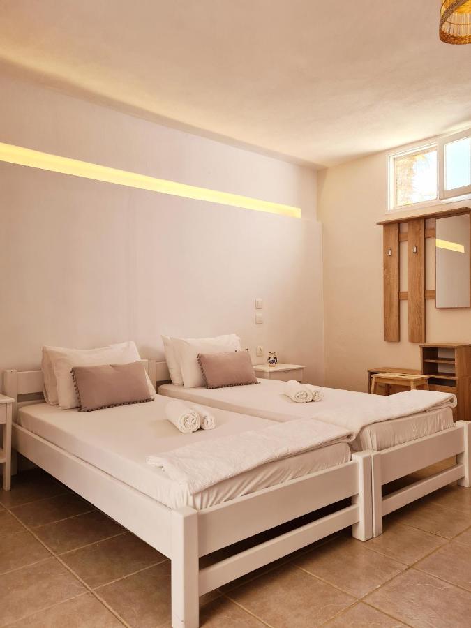 Kalamuria Apartment *