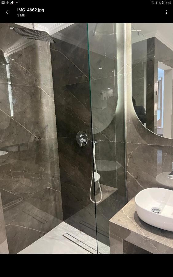 Guest house V Luxury Pefkochori