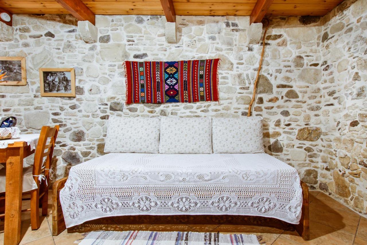 Spitaki Kaloudhiana