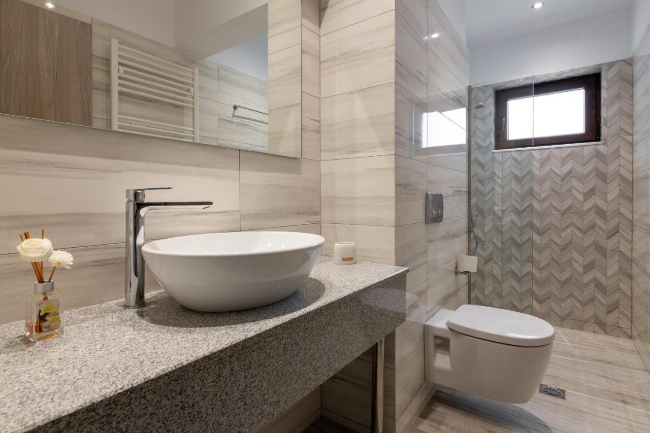 Divina Apartment *