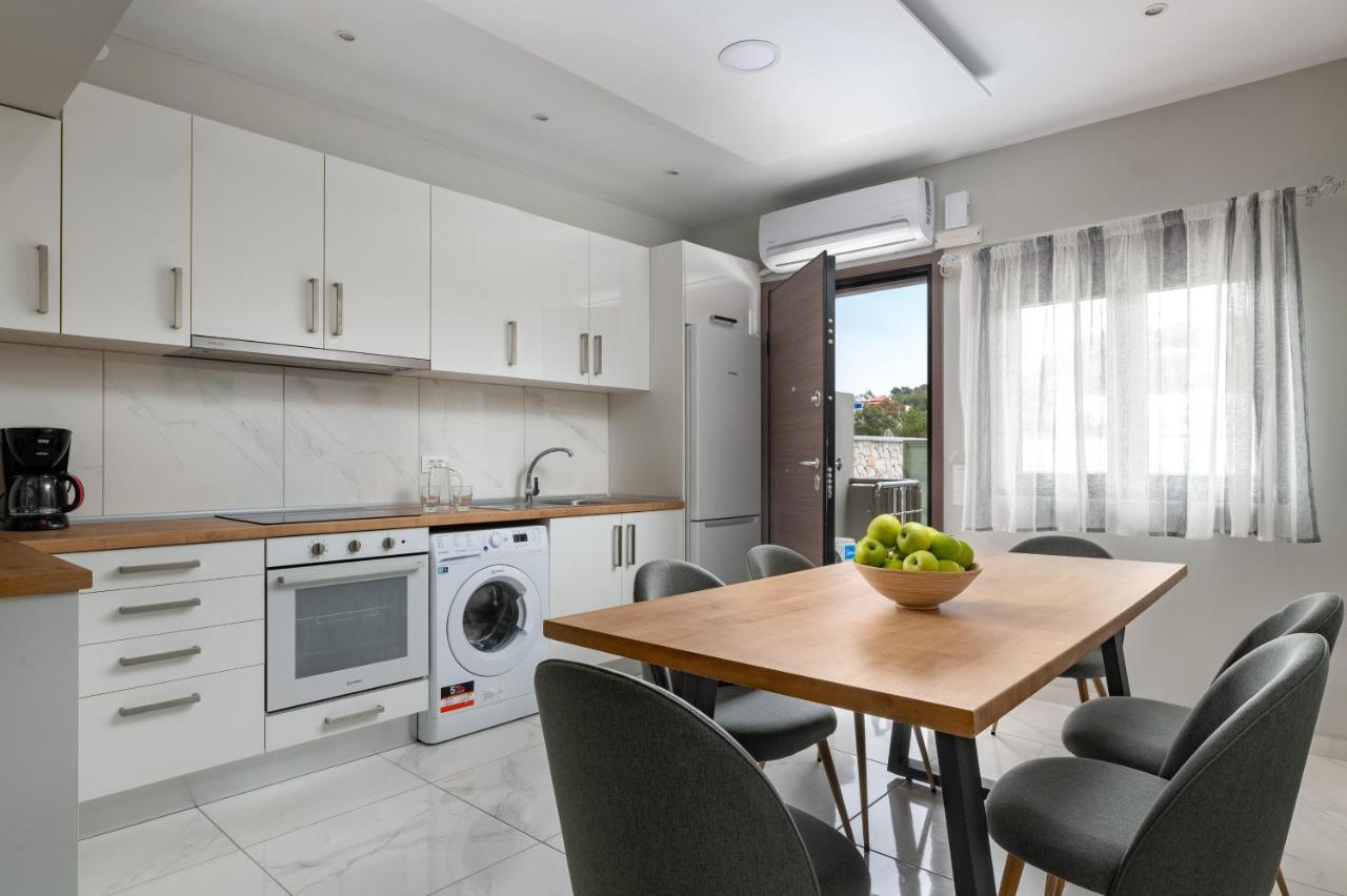 Divina Apartment *