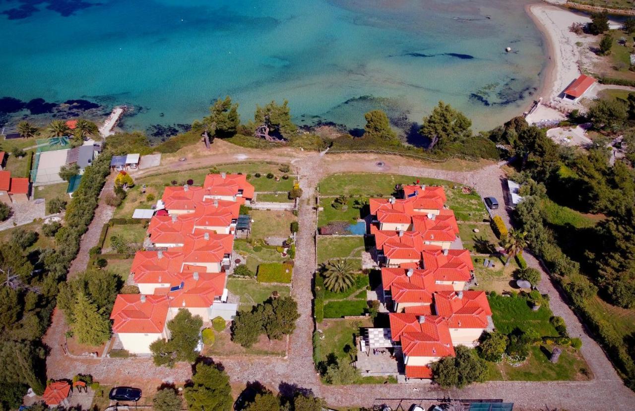 In Cavo Kastri