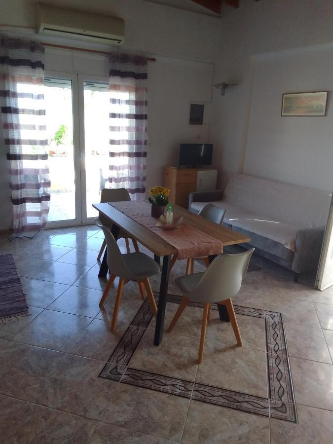 Apartment στουσ πυργουσ θερμησ Mytilene